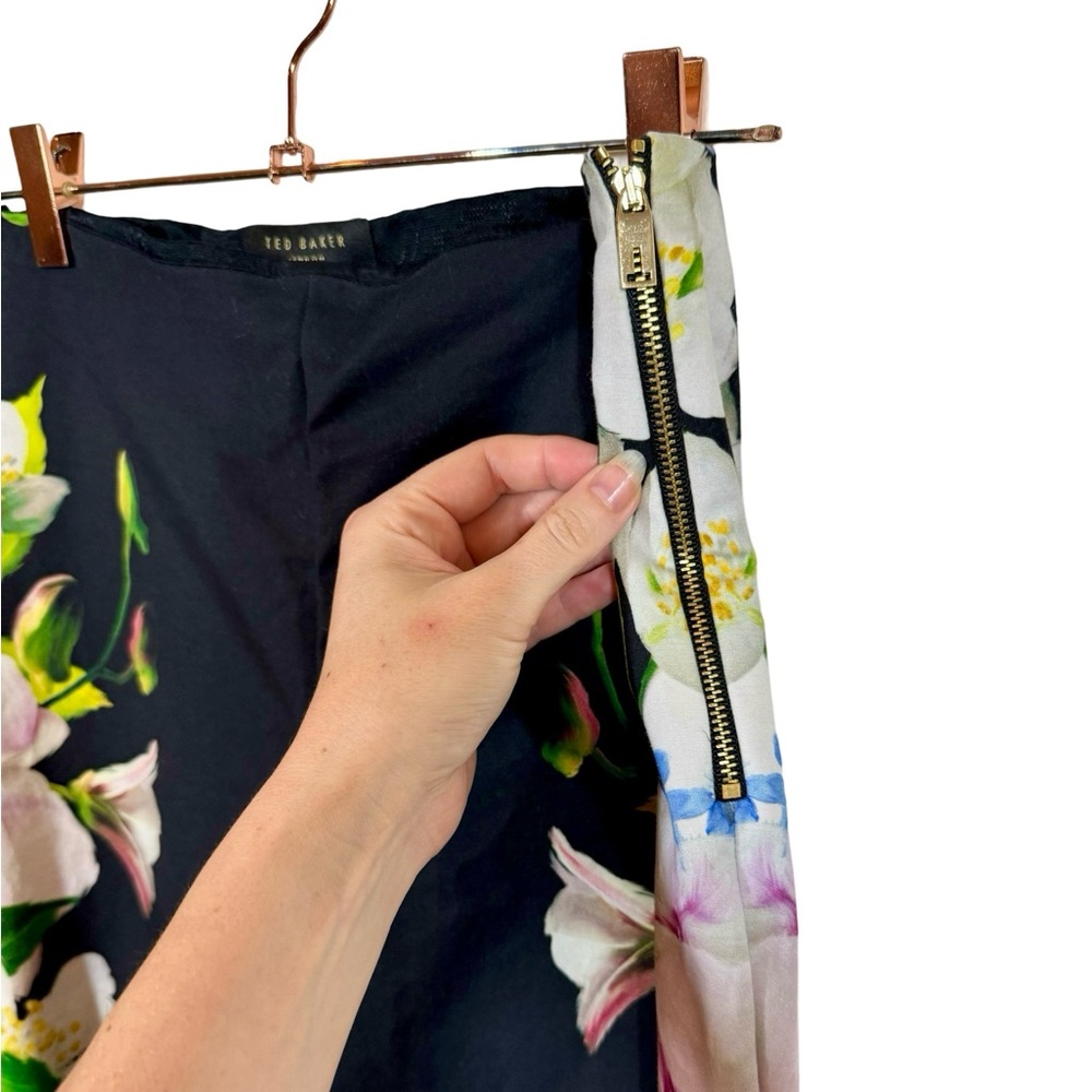 Ted Baker Galla Trousers in Mirrored Forget Me Not Print Sz:2/US6 - Picture 5 of 12